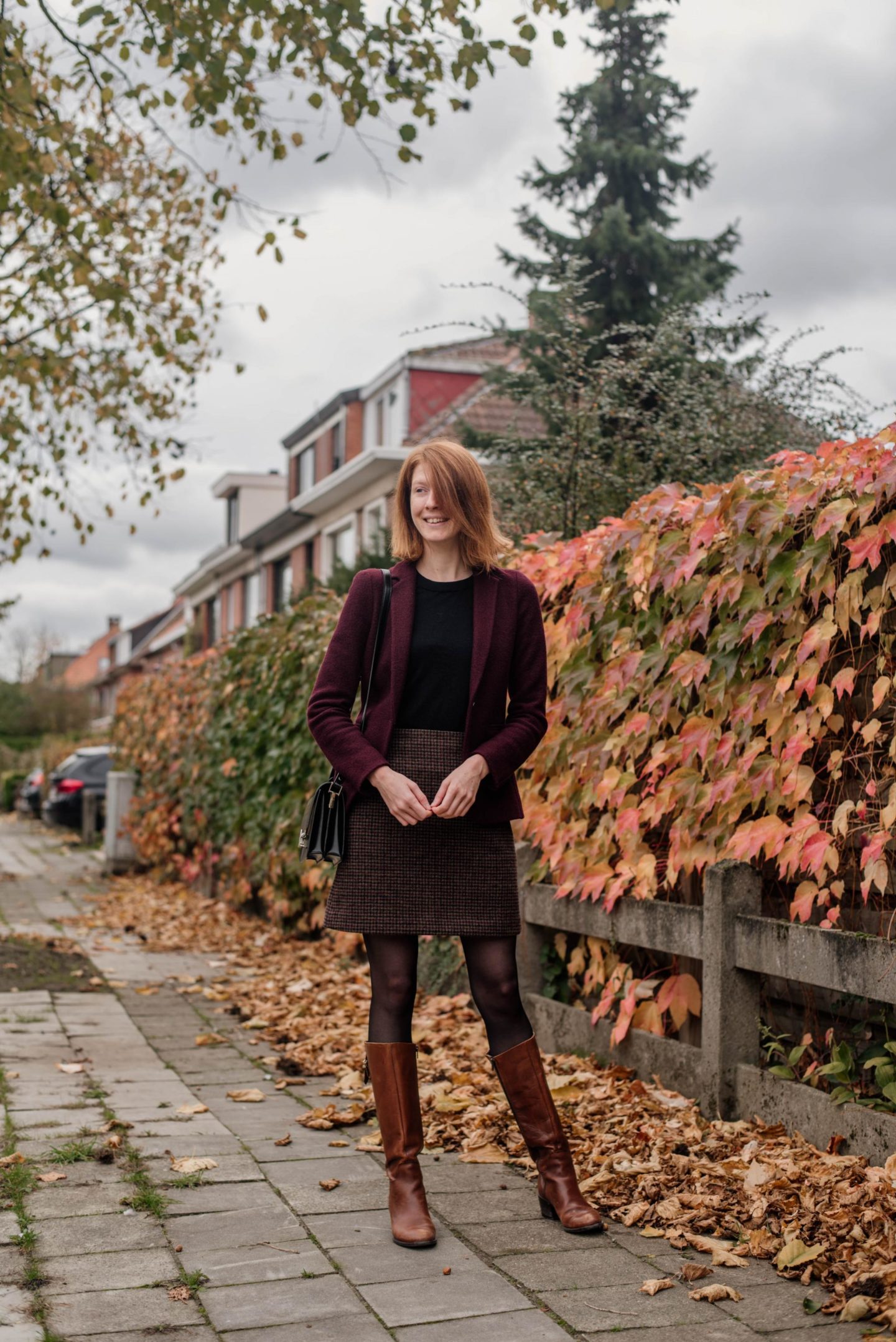 Brown skirt shop tights