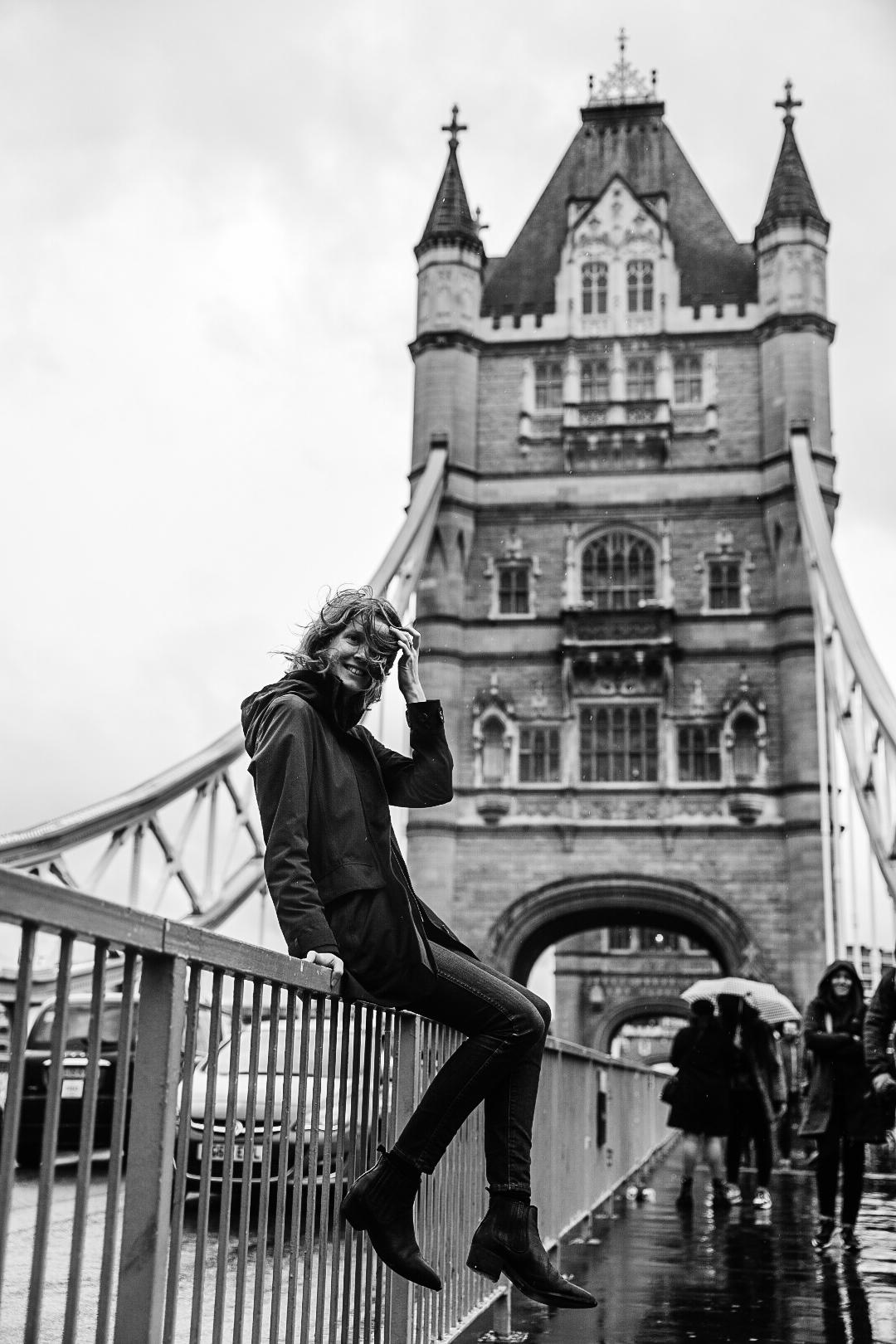 Girl on London Bridge