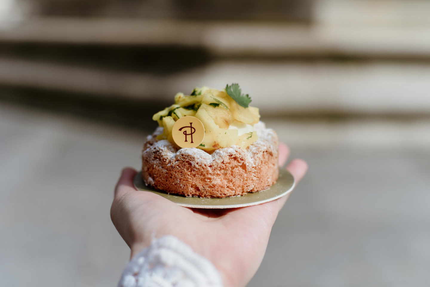 Pierre Hermé pastries paris